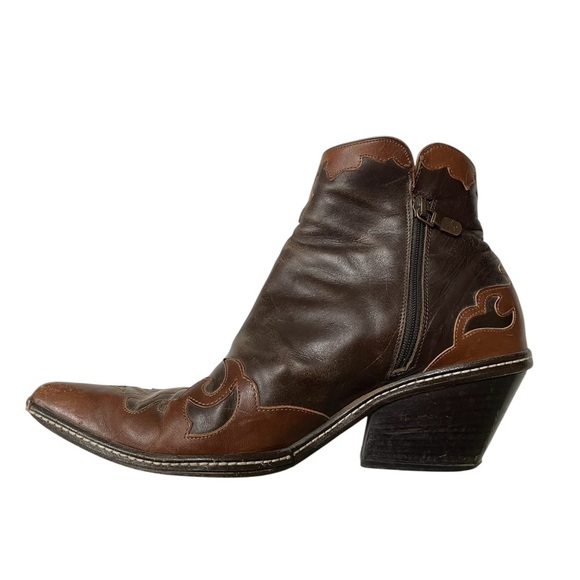 Donald J. Pliner Two-Tone Brown Ankle Boots size 8.5 - Picture 4 of 12